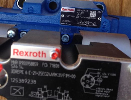 Rexroth R901124430 4 WRZE 25 w 6 до 220 до 73/6 НАПРИМЕР. 24N9ETK31/F1M 4 WRZE 25 w 6 до 220 до 7 6 НАПРИМЕР. 24N9ETK31/F1M пропорциональный клапан x/